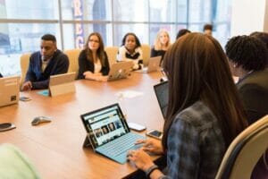 women in tech 640x428 1 - co-regulation during meetings - Sociocracy For All