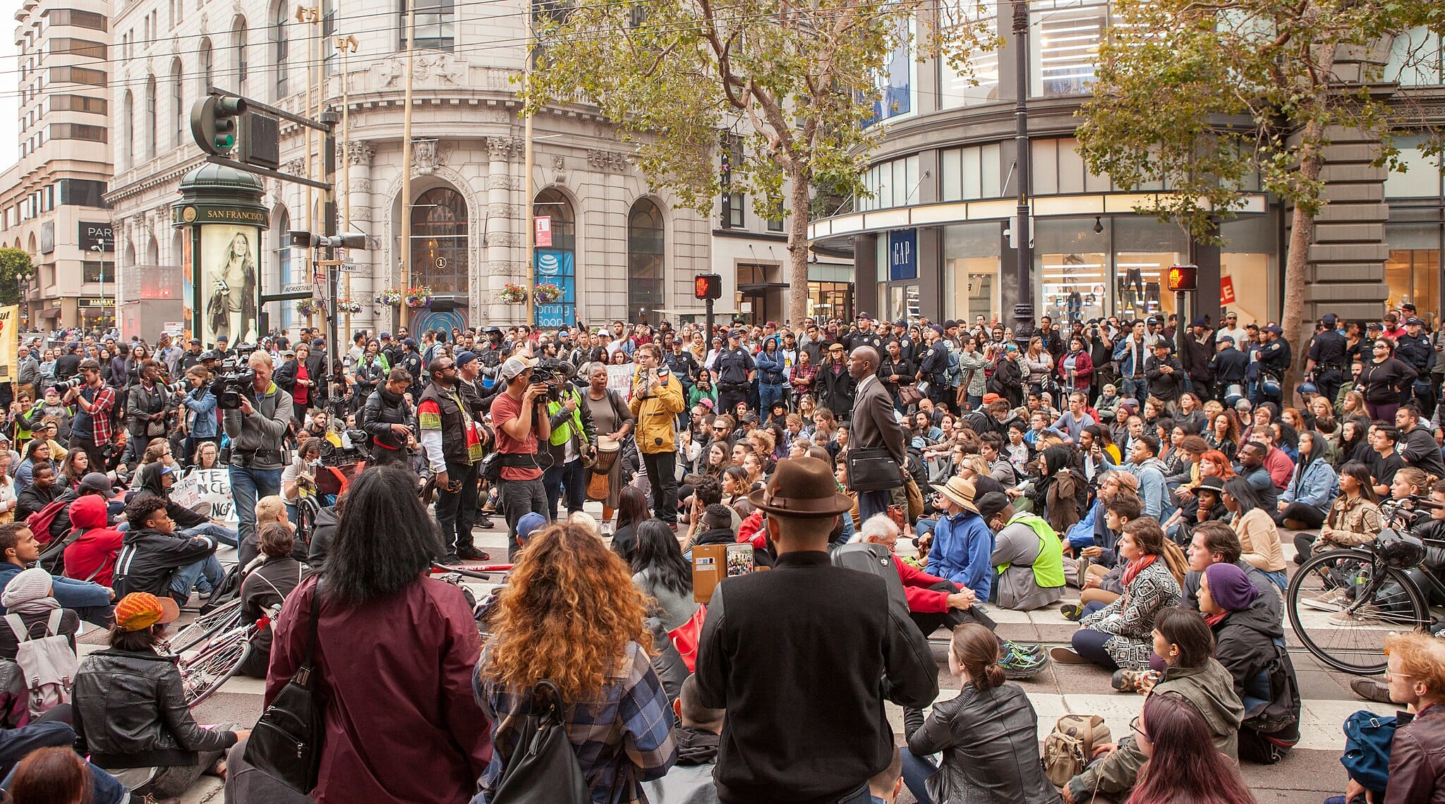 image of many activists a a sit in during san francisco july 2016 rally against police violence